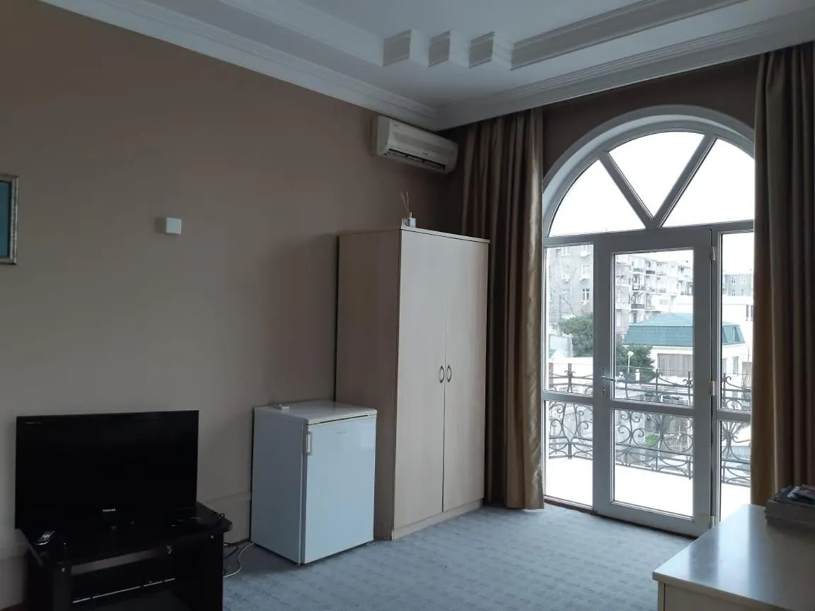 Cliffside Hotel Baku 0*,