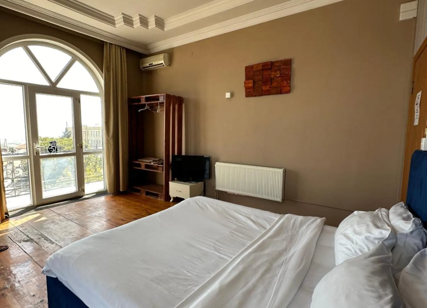 Cliffside Hotel Baku