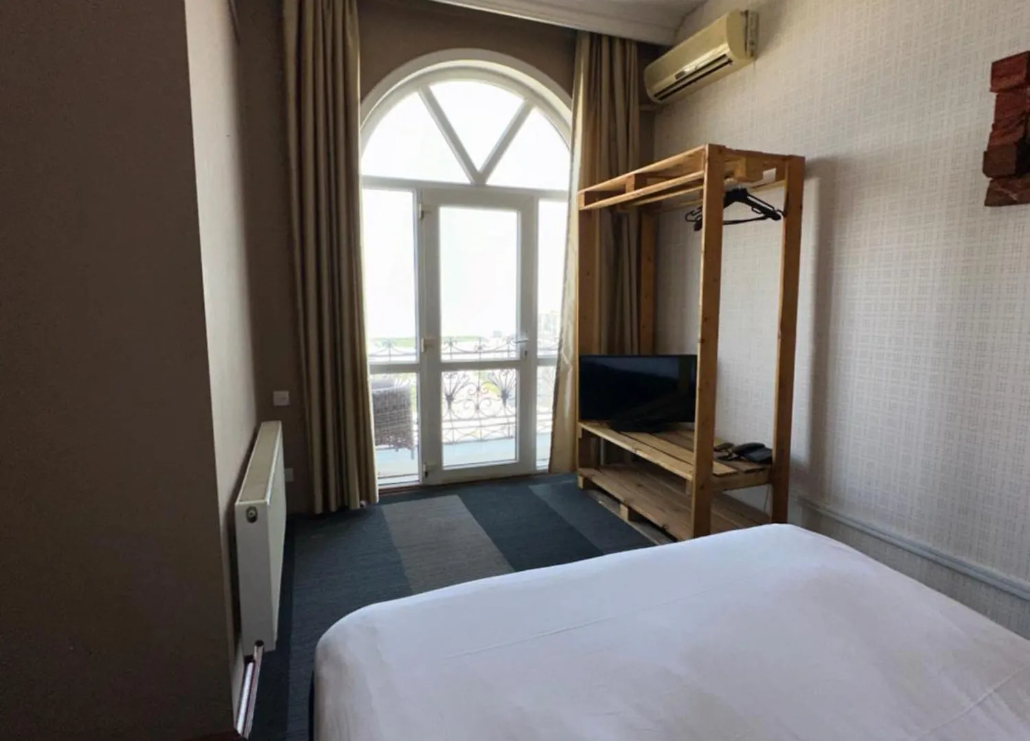 Cliffside Hotel Baku