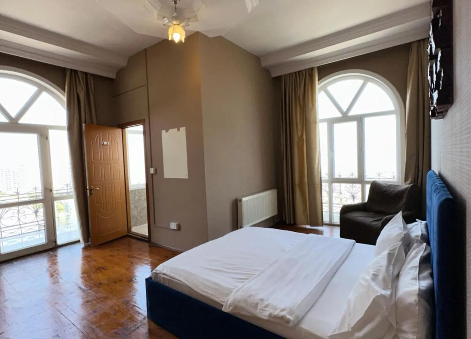 Cliffside Hotel Baku 0*,
