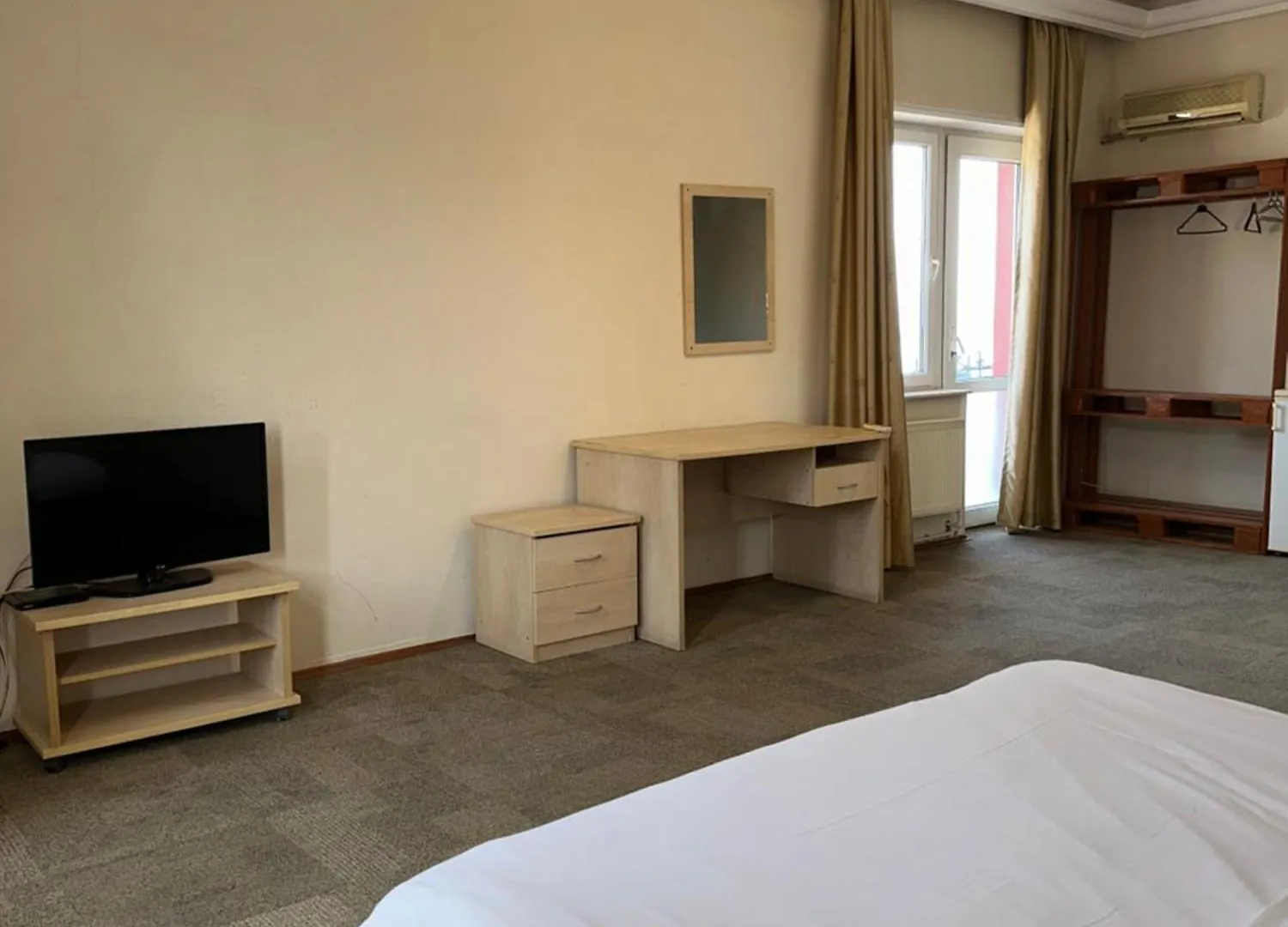 Cliffside Hotel Baku